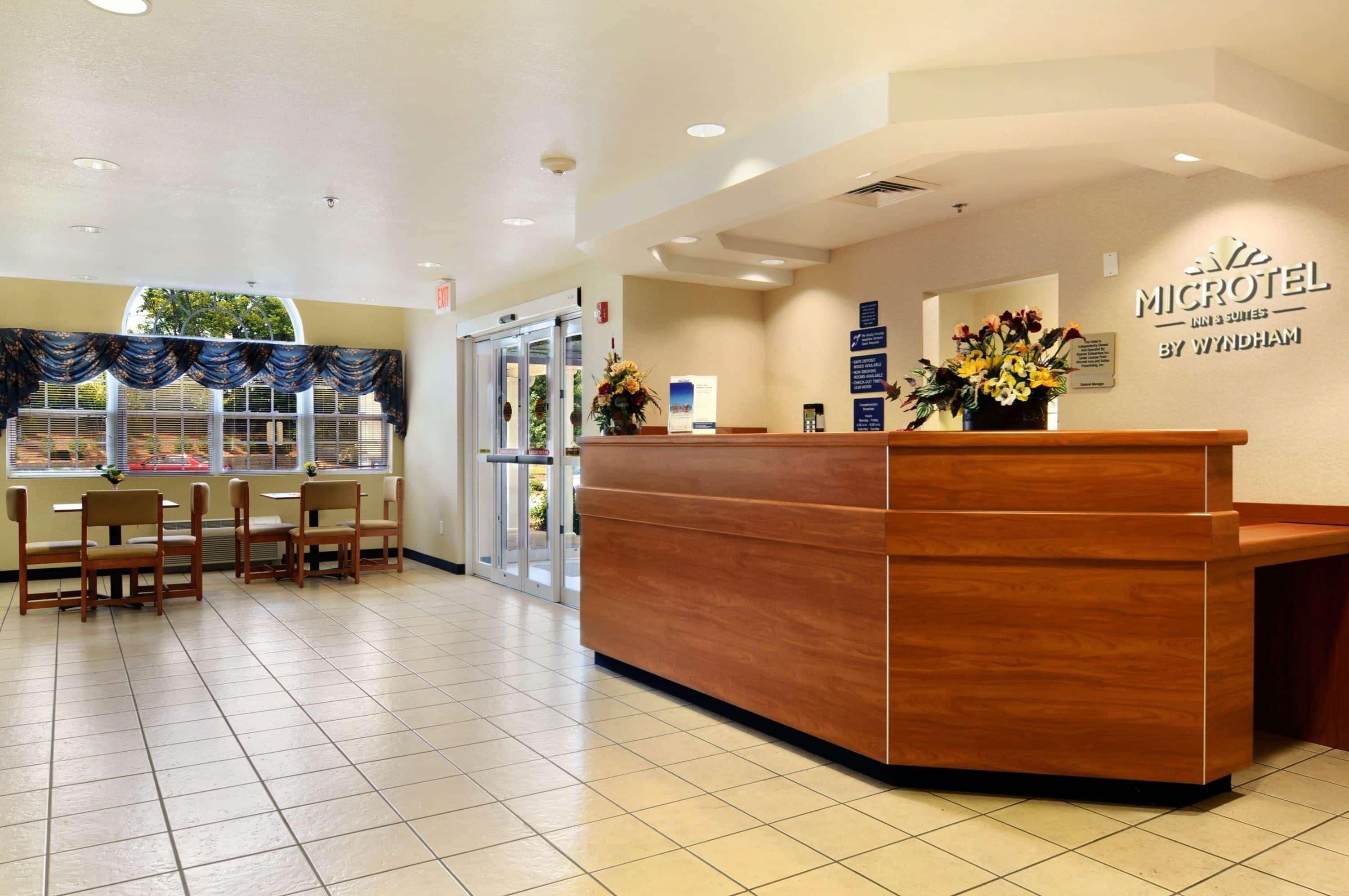 Microtel Inn&Suites Huntsville Extérieur photo